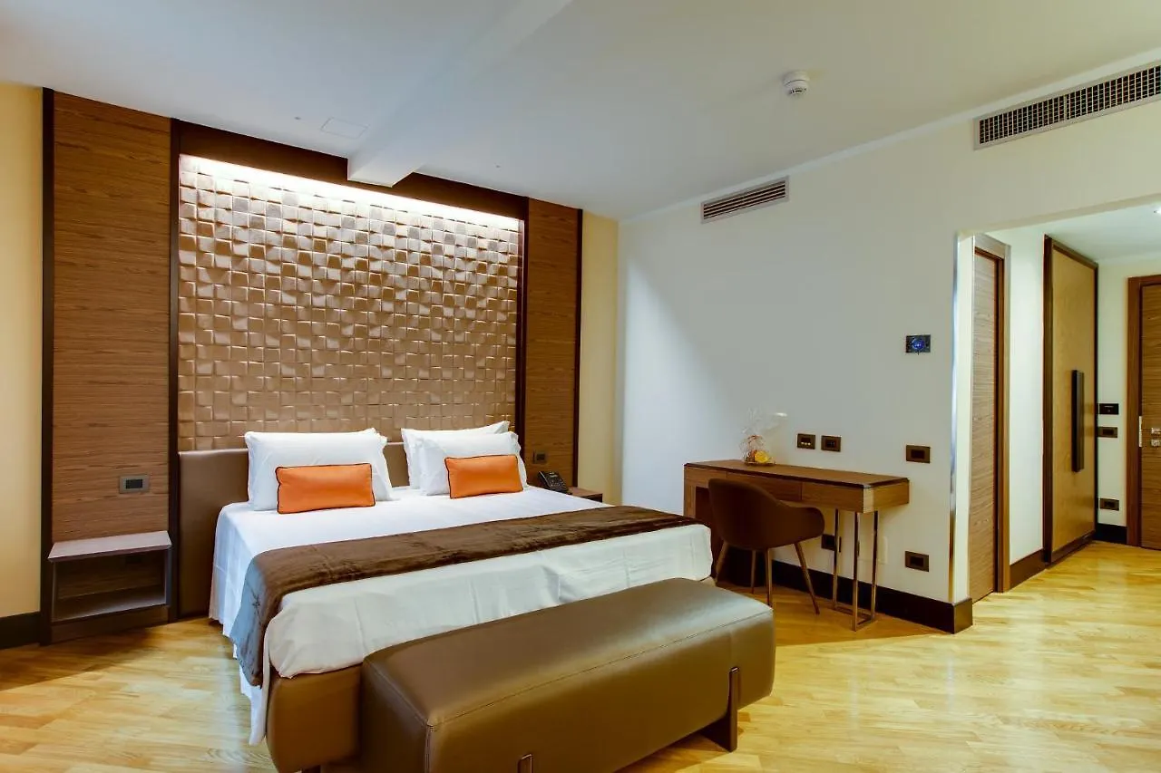 Solo Experience Hotel Florencie