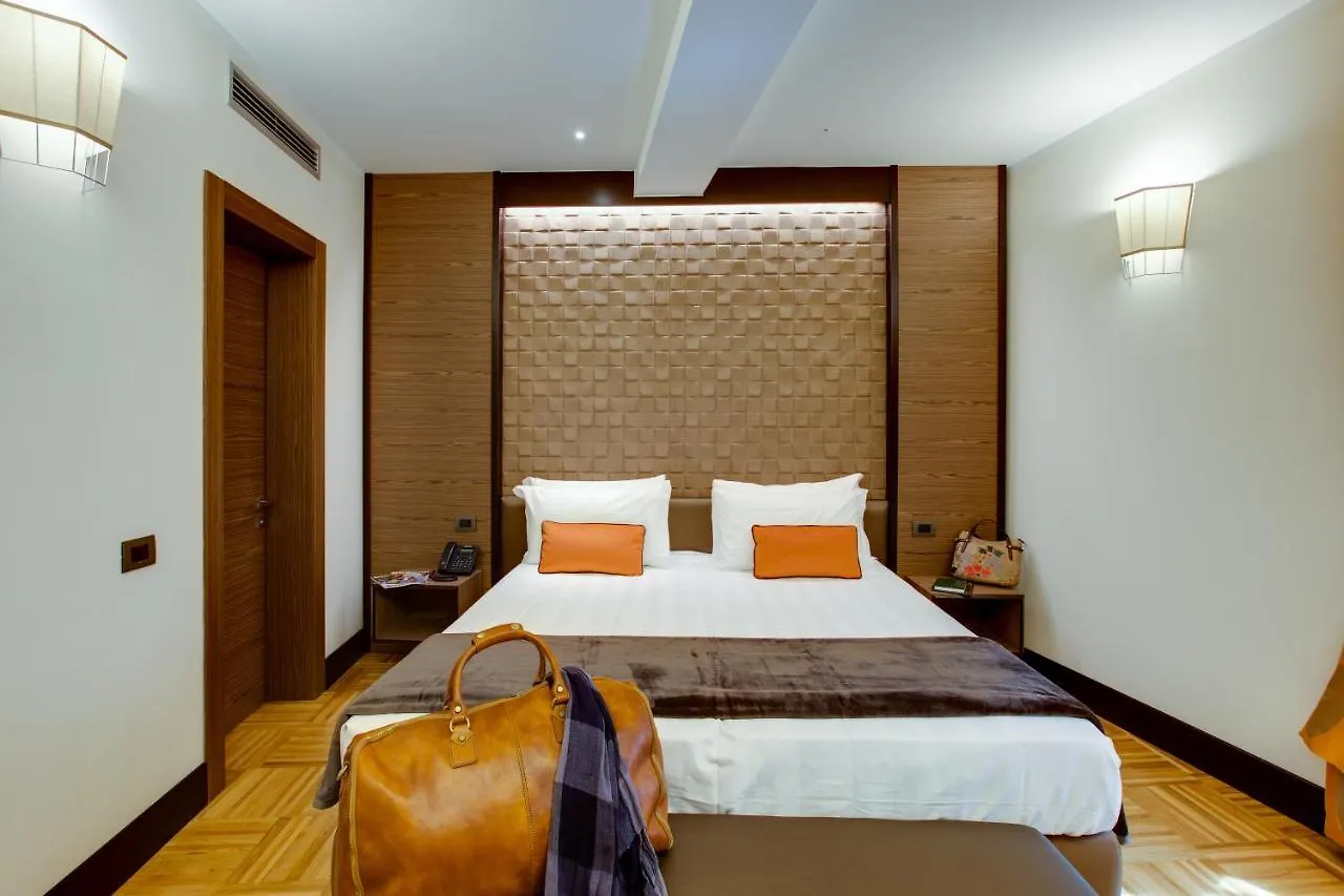 ****  Solo Experience Hotel Florencie Itálie