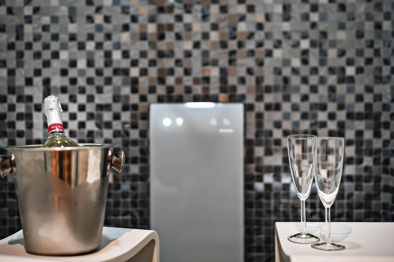 Solo Experience Hotel Florencie 4*,